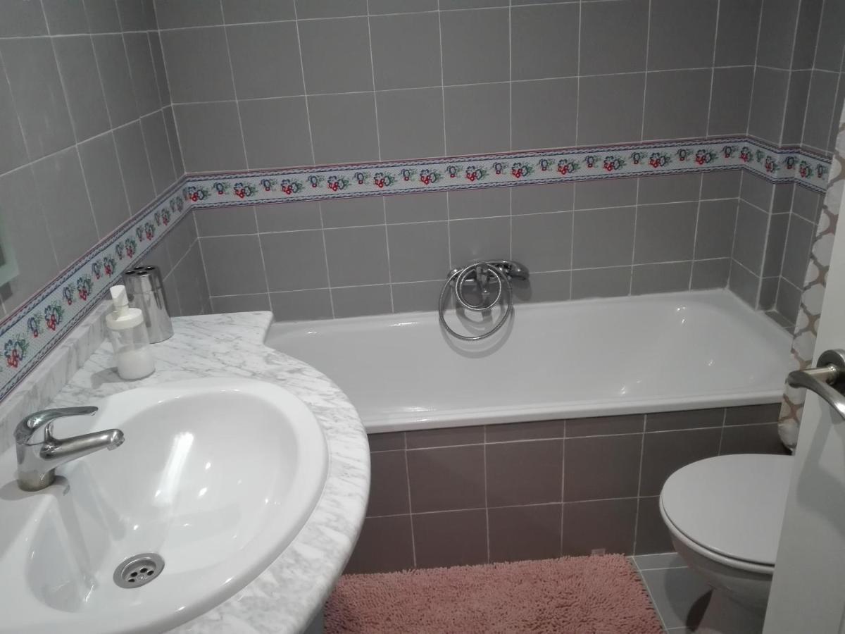 Ferienwohnung Apartamento Pinar De Chamartin Madrid Exterior foto